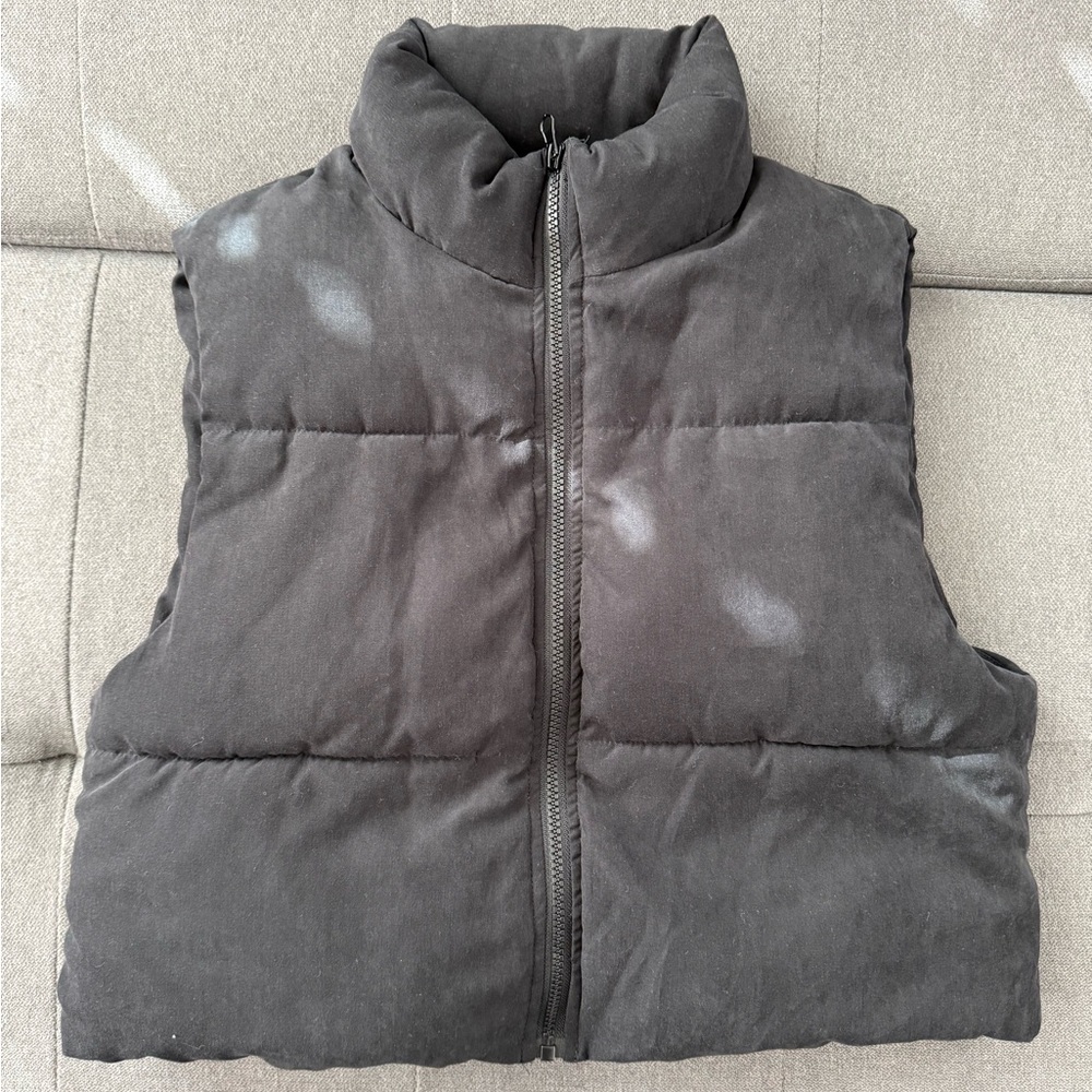 Women's Black Puffer Vest
